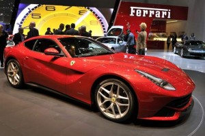 Salón de Ginebra 2012: Ferrari F12 Berlinetta (imágenes y datos)
