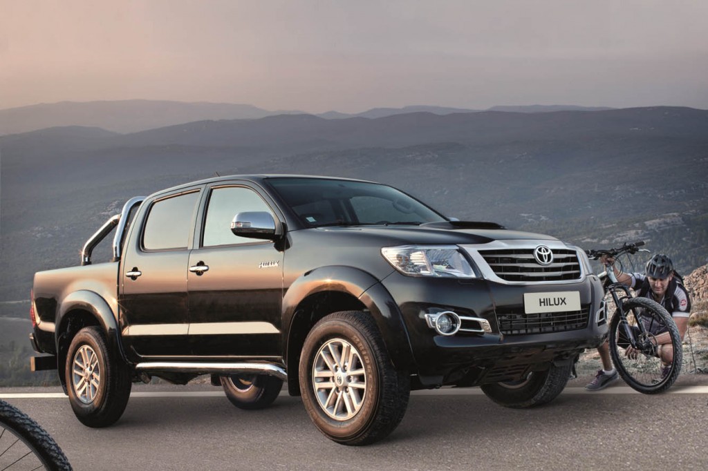 Imágenes De La Toyota Hilux 2013. | Lista De Carros