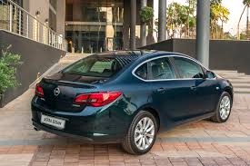 Opel Astra j 2014 седан